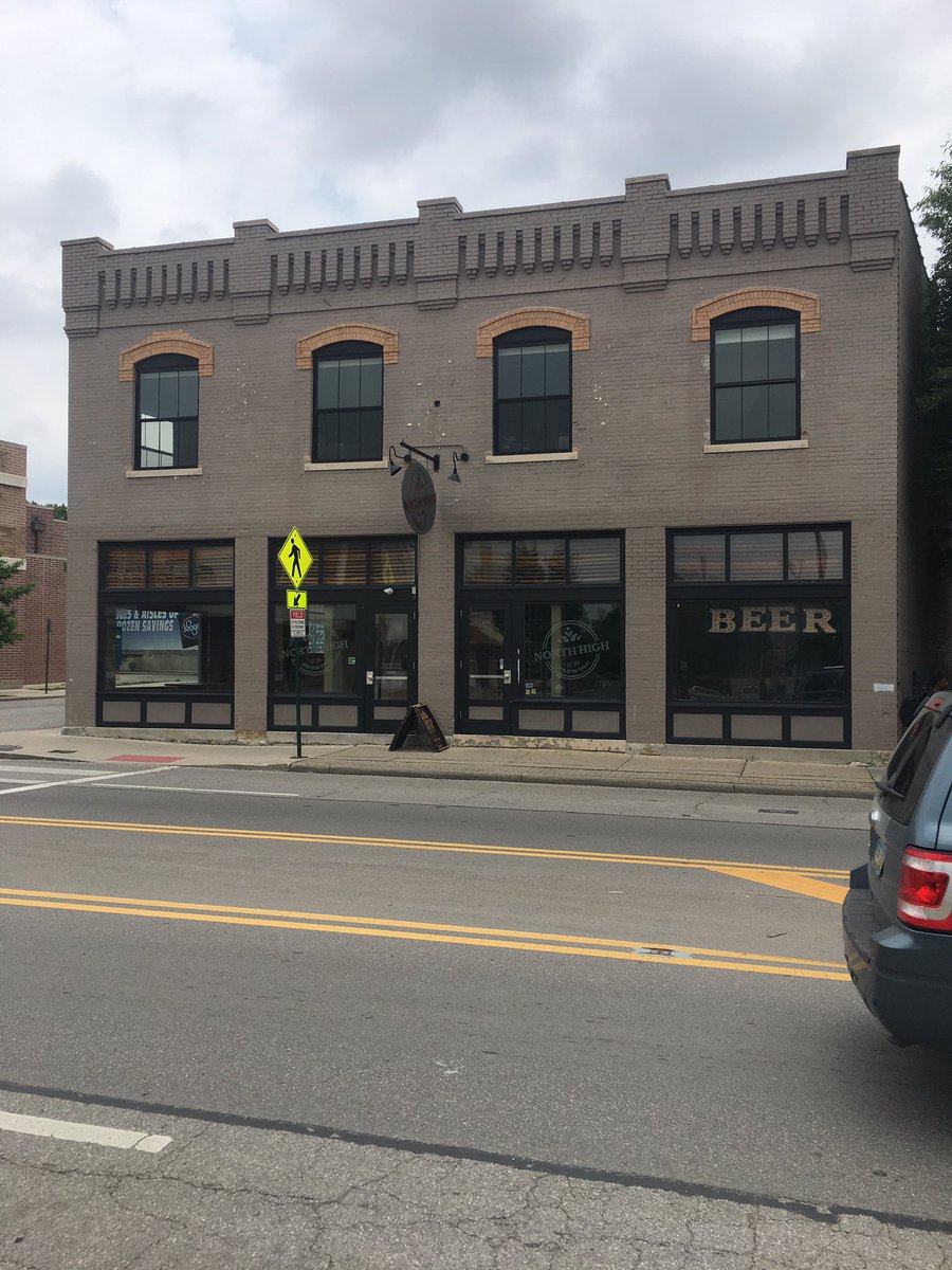 mwbreweries's tweet image. Made it to @northhighbrew for the first time today. Drinking their world beer cup The Pale Ale and throughly enjoying it. #ohio #beer