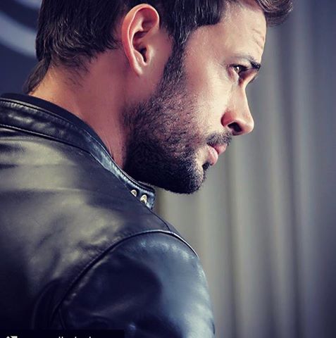 Y AHORA TÚ <a href="/willylevy29/">William Levy</a> ,LLEGASTES A MÍ,AMOR,Y APUNTAS DIRECTO EN MEDIO DEL ALMA,LLEGASTES A MÍ,SIN PREVIO AVISO,COMO SIN NADA,AHORA TÚ 😘😘😘😘