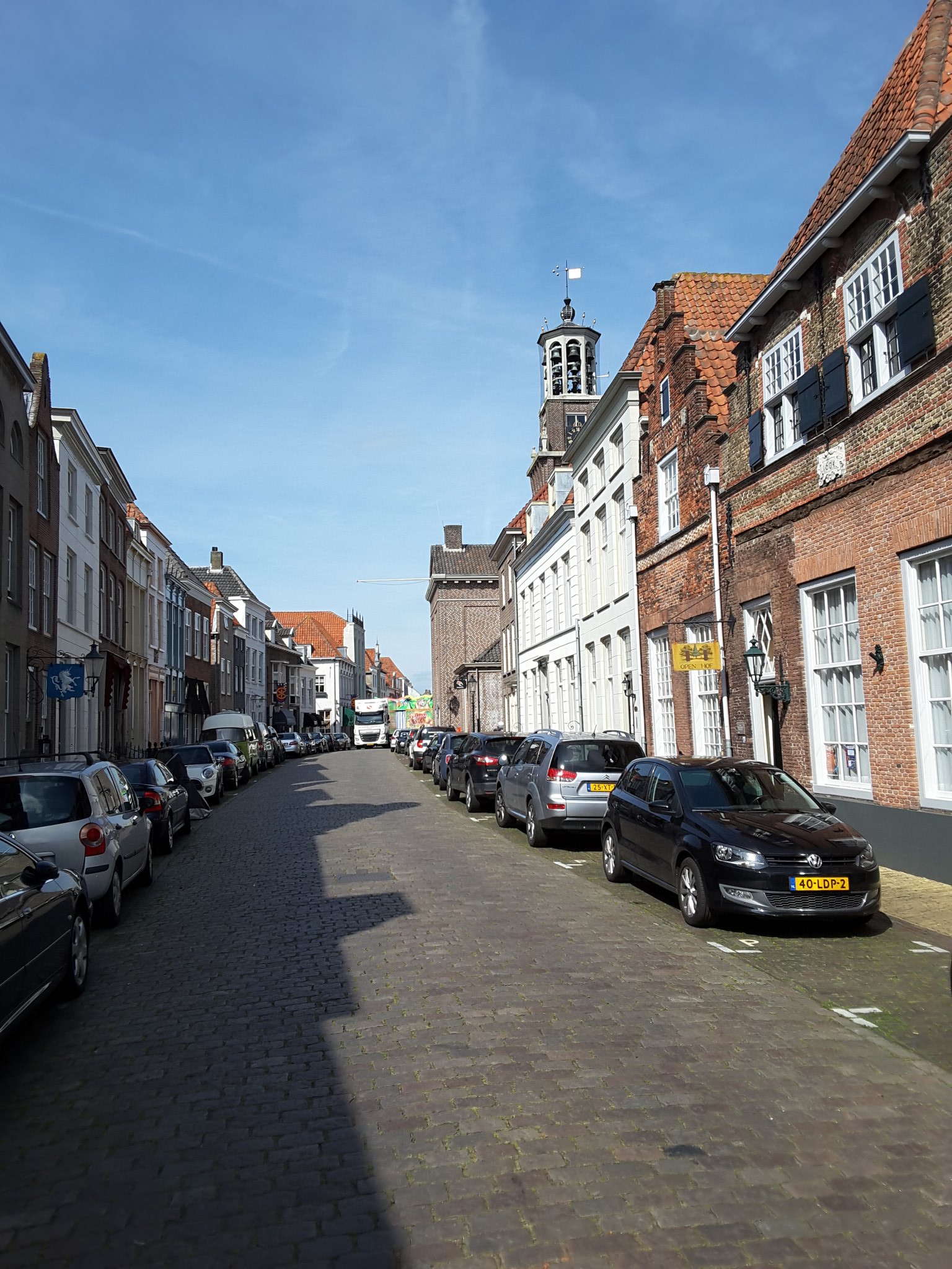   Happy happy happy birthday,  greetz from Holland 