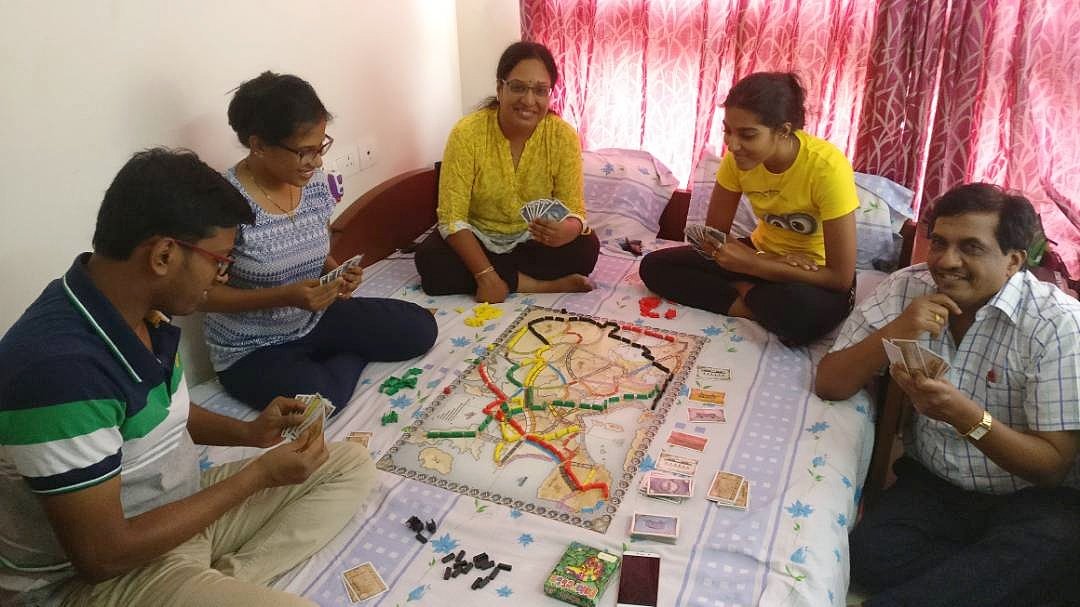 TabletopNerds's tweet photo. Family that Plays together, Stays together.

Had a wonderful time hosting this lovely family.
#boardgames #tabletopnerds #mumbai #tabletop https://t.co/8CwKYoVs4L