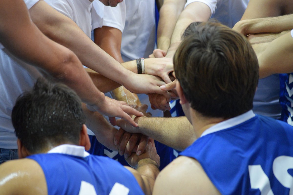 #FF2SENMAS17 Final del primer periodo Aion Basket Arahal 12 <a href="/CBLaUnion/">C.B.Q La Unión</a> 18 Nervios y pérdidas por parte de ambos.