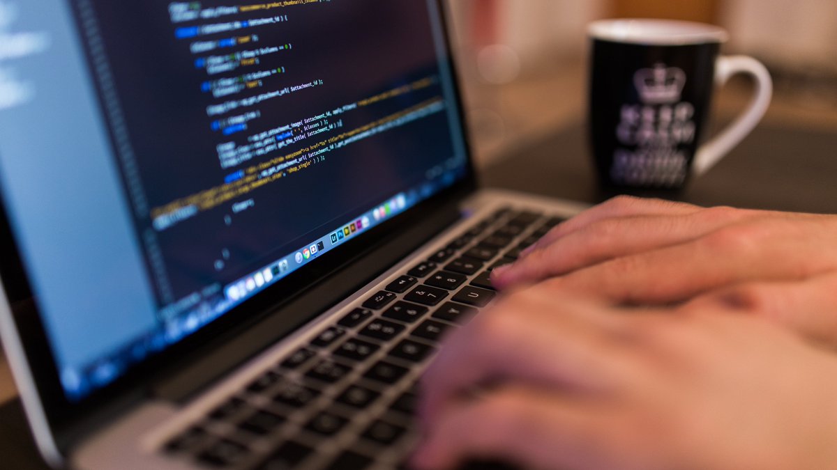 saidul_skga's tweet photo. #coding_life :) https://t.co/BgaGU1nrlx