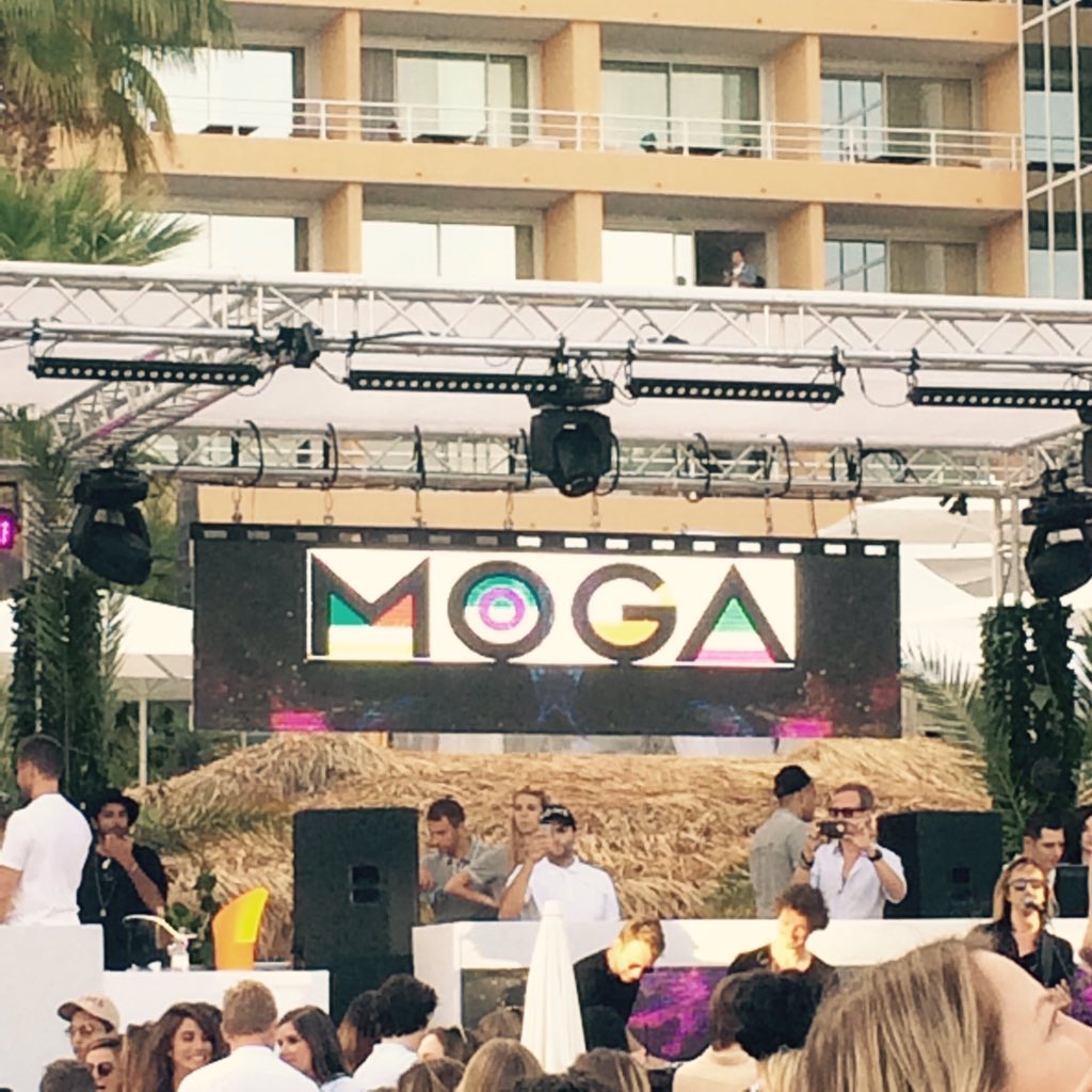 MogaFestival's tweet photo. Oh great !!!🔥🔥@MogaFestival #sunsetmonaco with @StavrozMusic https://t.co/IgIxFwoqdB