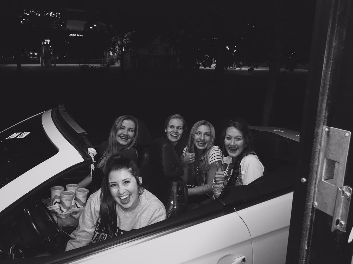 AlyssaGus32's tweet photo. Nights like last night on replay please💕 https://t.co/gPD5rhY7m3