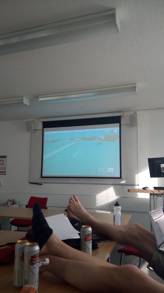 WarwickSailing's tweet photo. Taking a well deserved revision break to watch the #AmericasCup! Come on @LandRoverBAR https://t.co/EjtVKdvqX2
