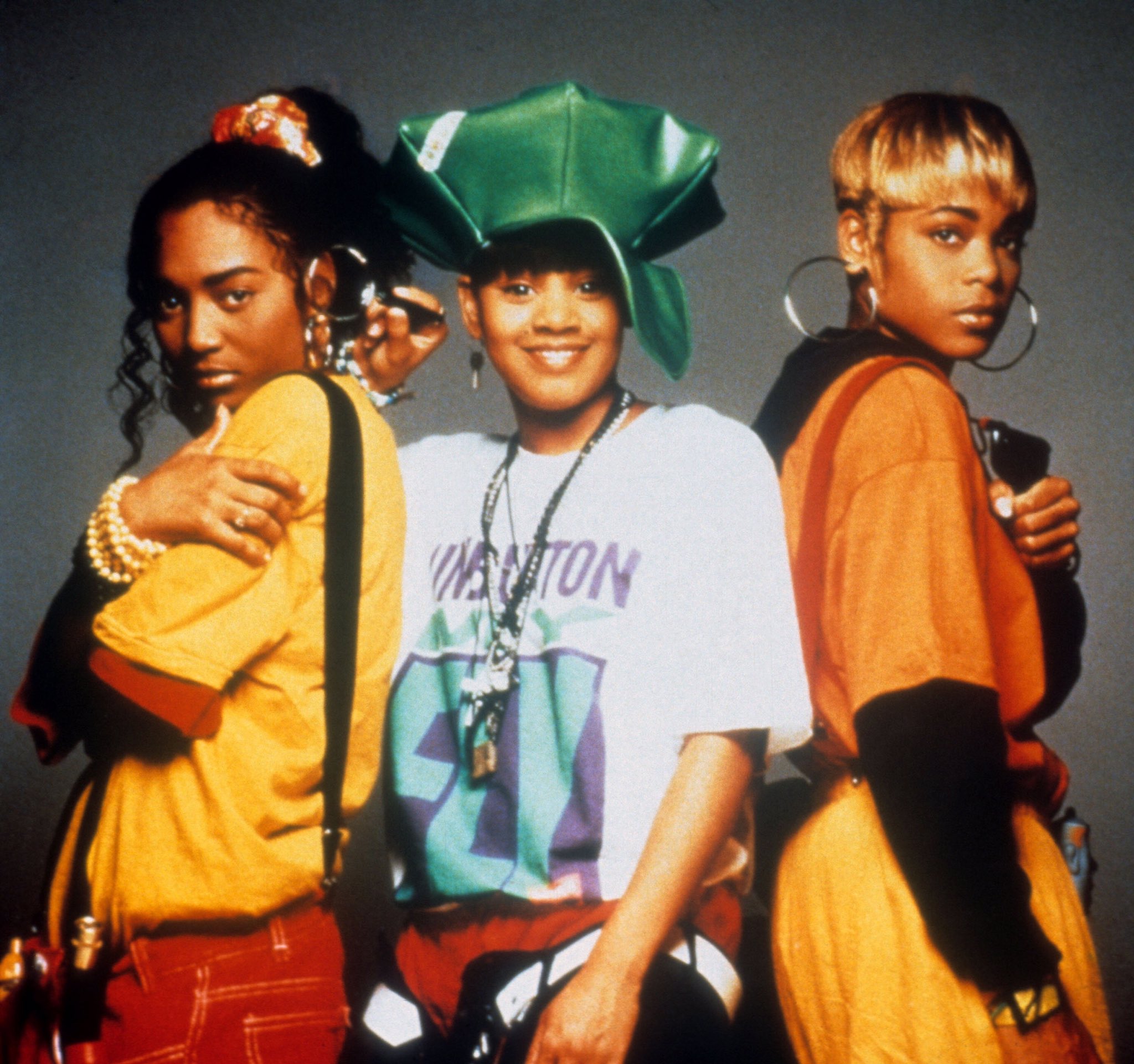 We miss you Lisa \"Left Eye\" Lopes. Happy Birthday    