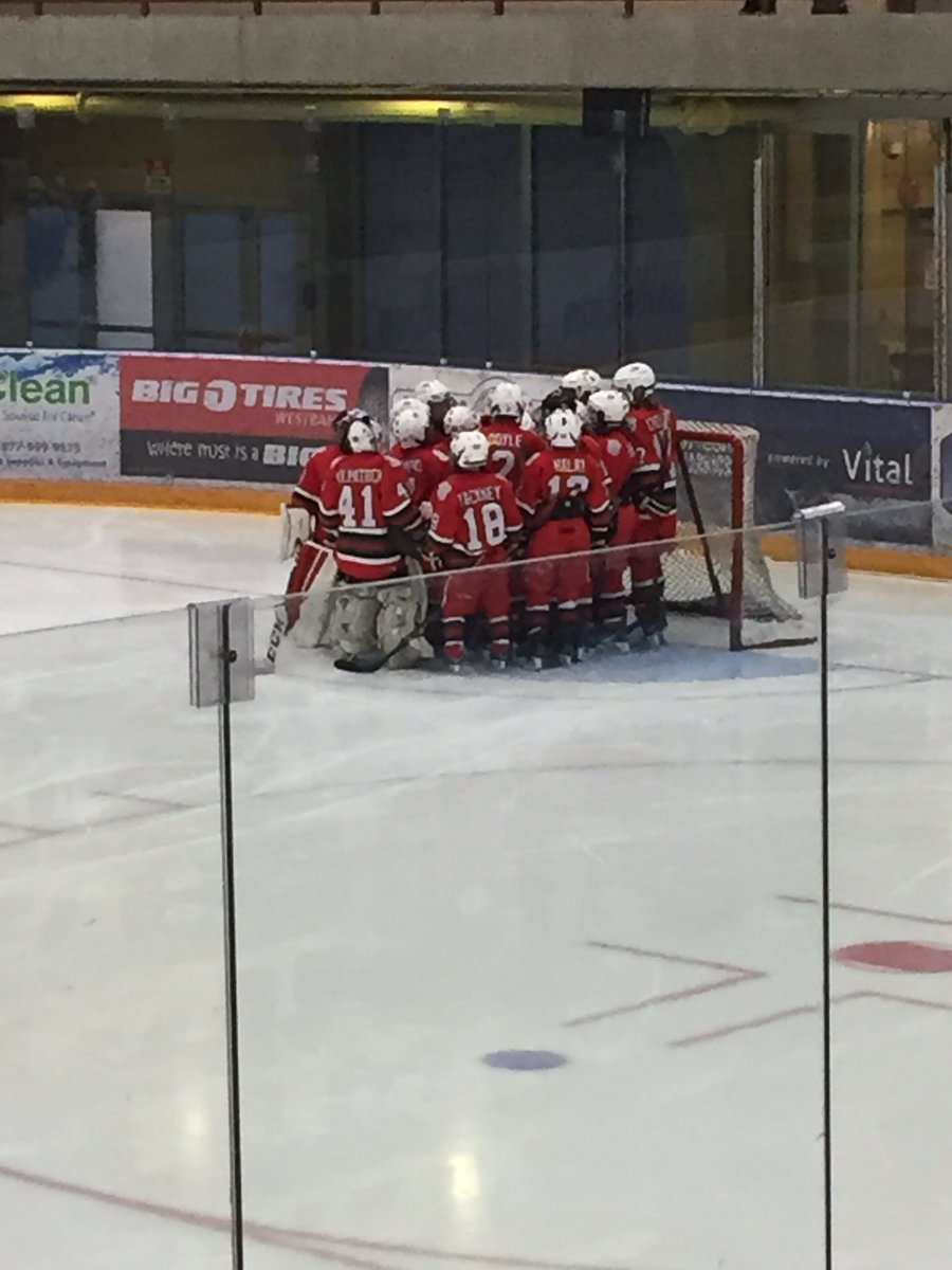 2007spartanone's tweet photo. Game 3 is about to start vs the BC Lightning! @spartanhkyinc https://t.co/eI8BFegcuO