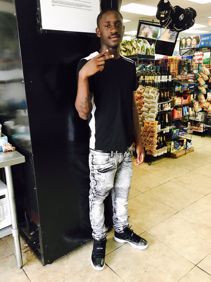 _flayy's tweet photo. #TrueSoulja💉💉 https://t.co/iKrn9UVC51