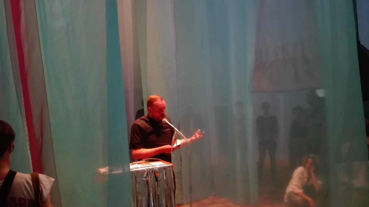 REFOmoabit's tweet photo. Performance von​ @skinfiltr8r beim #Luthopia-Festival. Wir feiern heute den #Kirchentag und das Leben! Kommt, staunt und feiert mit. #dekt17 https://t.co/Y4MckzXXfZ