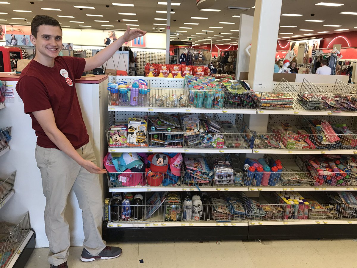AlecAt2491's tweet photo. Thank you Reece for the stellar Bullseye playground zone! #zonegoals #target2491 @WheresSanDiego @IndaJordan https://t.co/624Pgkcoz9