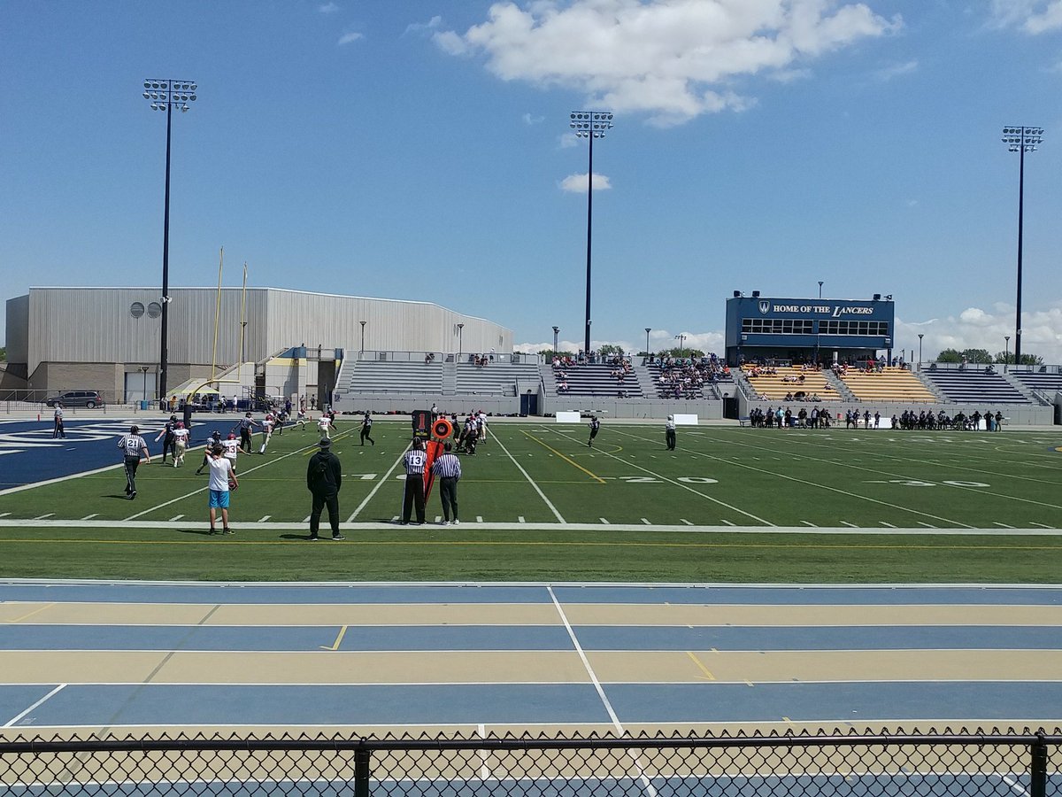 Bantam <a href="/SXRavens/">EssexRavensFootball</a> into the redzone and then into the endzone and lead <a href="/NiagaraSpears04/">Niagara Spears</a> 36-0 <a href="/opflfootball/">OPFL</a>