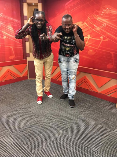 KamemeTvKenya's tweet photo. Mugithi itambeeee!!! @JeffNjoroge1 @Deejaydolls1 #KamemeTvMugithi https://t.co/UvgPNBs38a