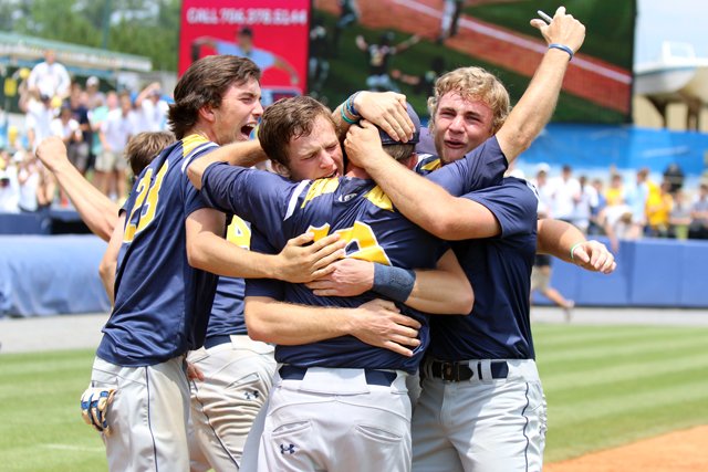 Marist tops Blessed Trinity to win Class 4A state title giving school its 13th championship, most in the state
georgiadugoutpreview.com/morefpinfo.php…