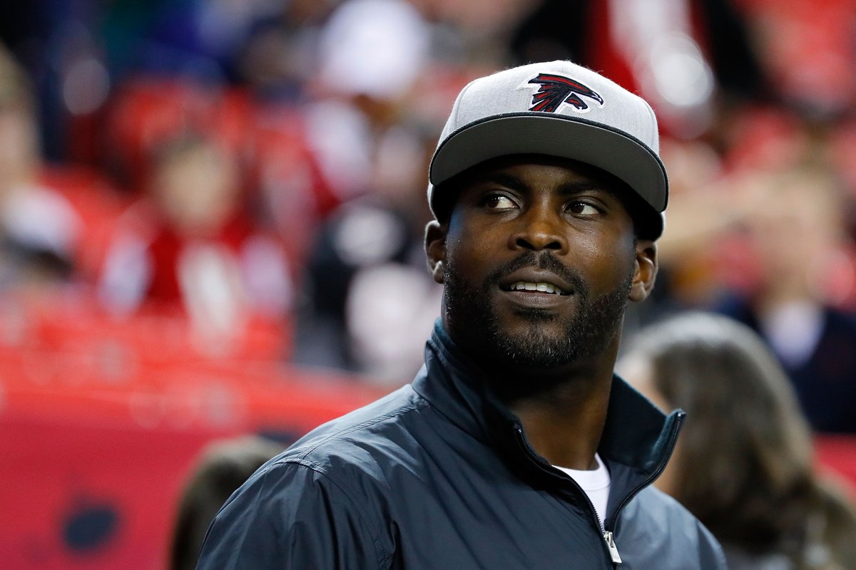 Michael Vick plans to sign a one-day contract, retire as a Falcon bit.ly/2s7Qxcw