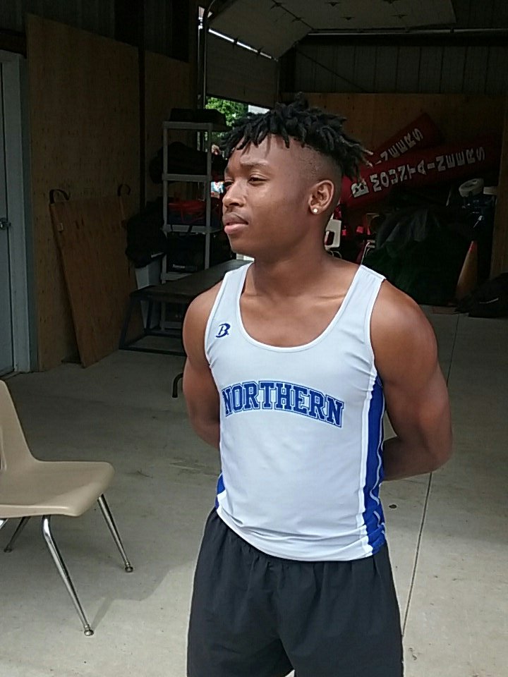 Anthony King looks to next season as he sets a season best 22.98 and 11.52 in the 200 &amp; 100