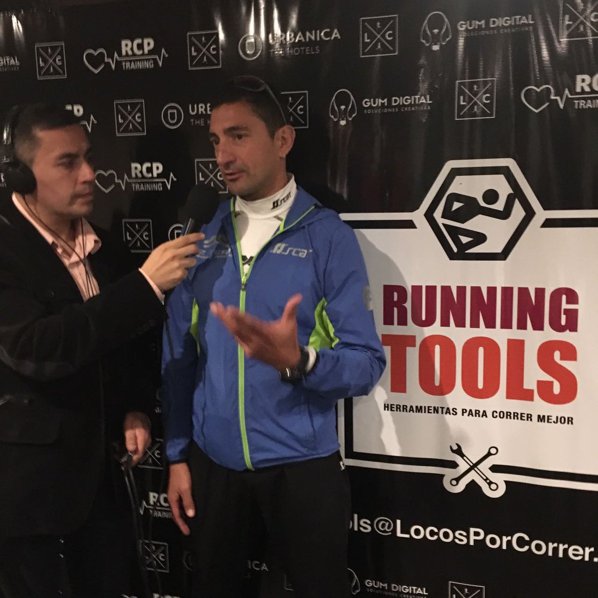 LocosXCorrerOK's tweet image. MUCHAS GRACIAS @oscarojeda21 y @matibaezcorre de AZ Team por su presencia en #RunningTools.

Sintiendo fuerte la RCP!