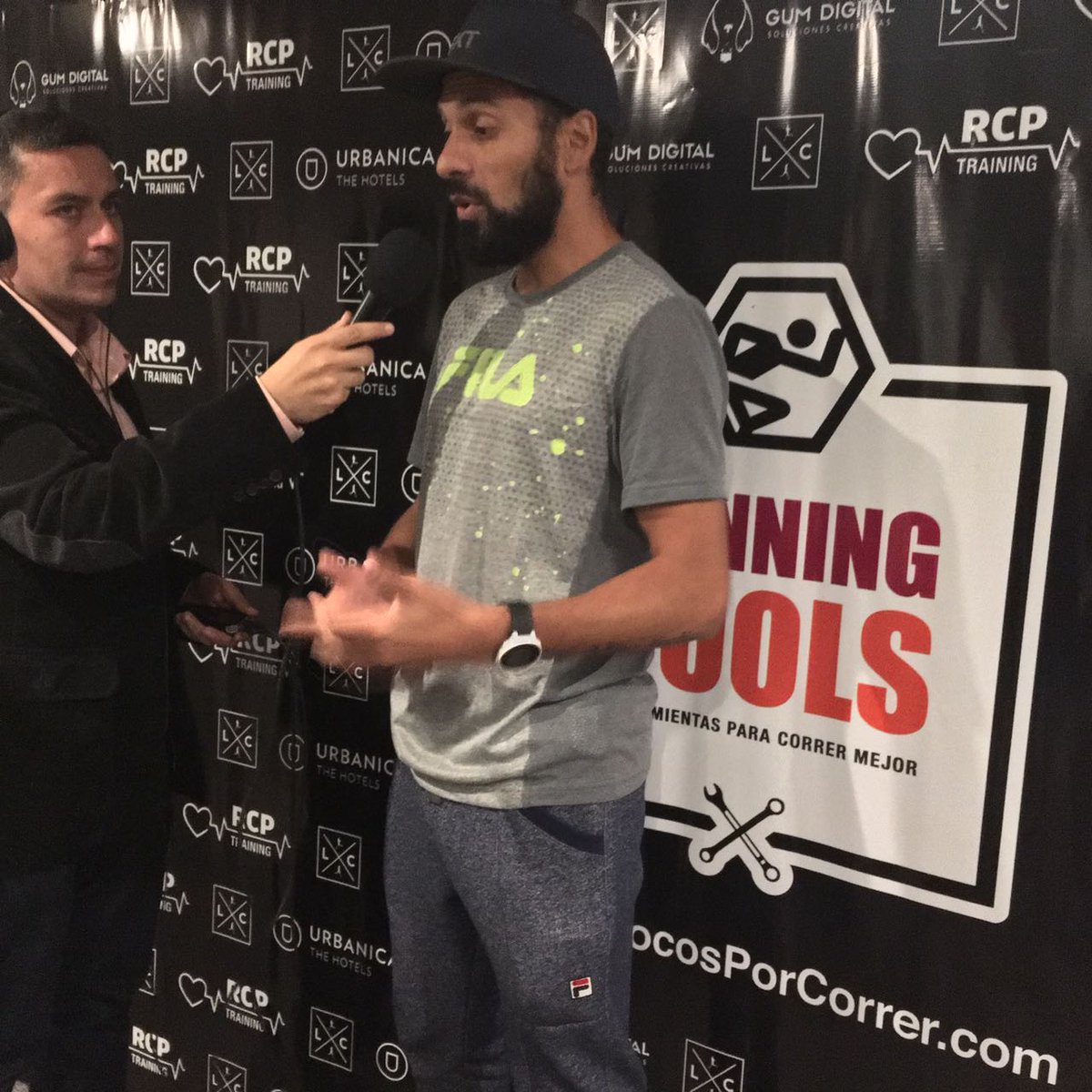 LocosXCorrerOK's tweet image. MUCHAS GRACIAS @CisnerosFilart por ser parte de #RunningTools!

Compromiso en aprender más para tus alumnos!