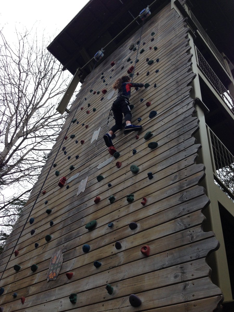 More pics of 5th graders up at Mackinac! <a href="/A2schools/">A2 Public Schools</a>