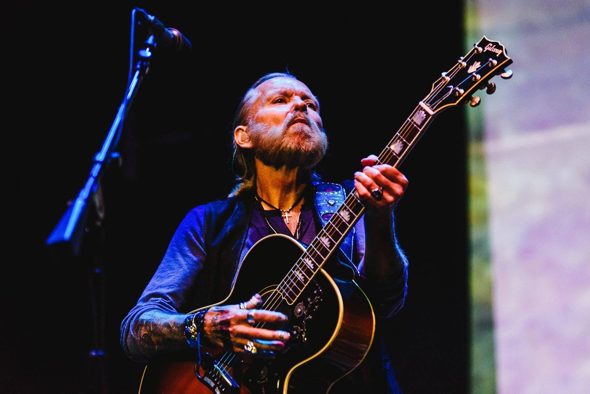 PeachMusicFest's tweet photo. It is with deep sadness that we announce that Gregg Allman, passed away peacefully at his home in Savannah, Georgia: https://t.co/dZpFWd76qI https://t.co/GSLuR9jZ4l