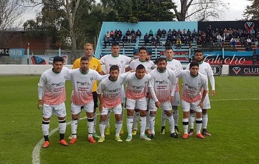 Estudiantes_SL's tweet photo. Ganó el Verde en Adrogué con gol de Coco Roldán. Y Vamosssssss 💪⚽️ https://t.co/Gtz3S9zI4V