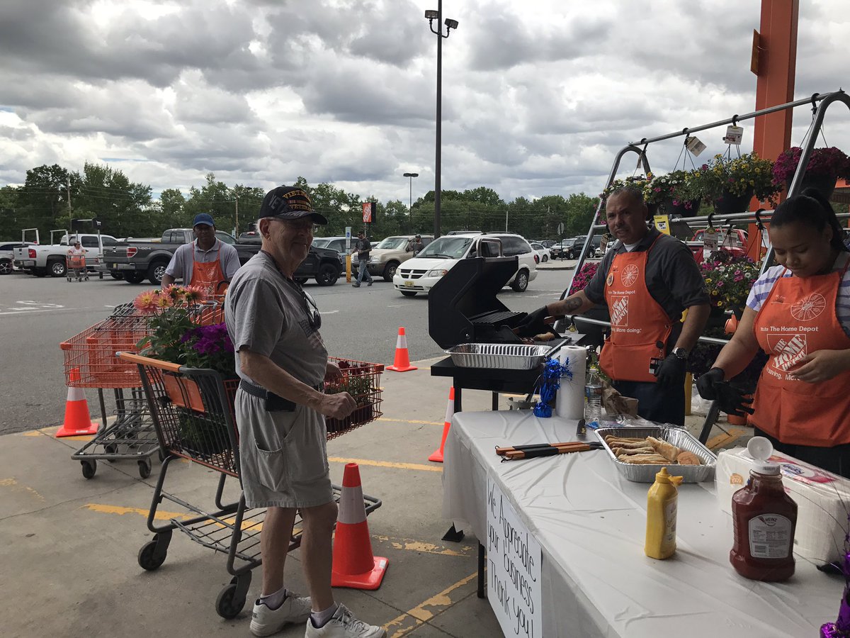 kathy102894's tweet photo. Thank you Mark for taking care our customers @NicoleSmithHD @DHRMgregorio @si62025372 @markr6792 https://t.co/xZRJIITYpK