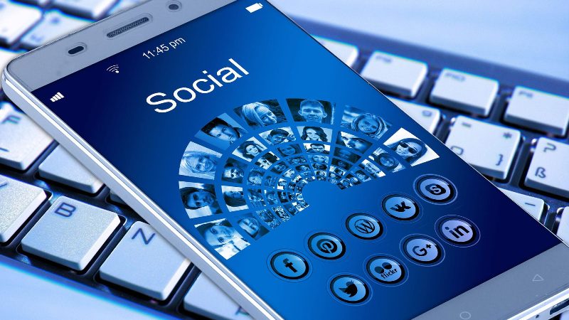 Что такое SMM и SMO в чем различия. Кто такой SMM-специалист мастерсайтов.рф/blog/22-chto-t…
