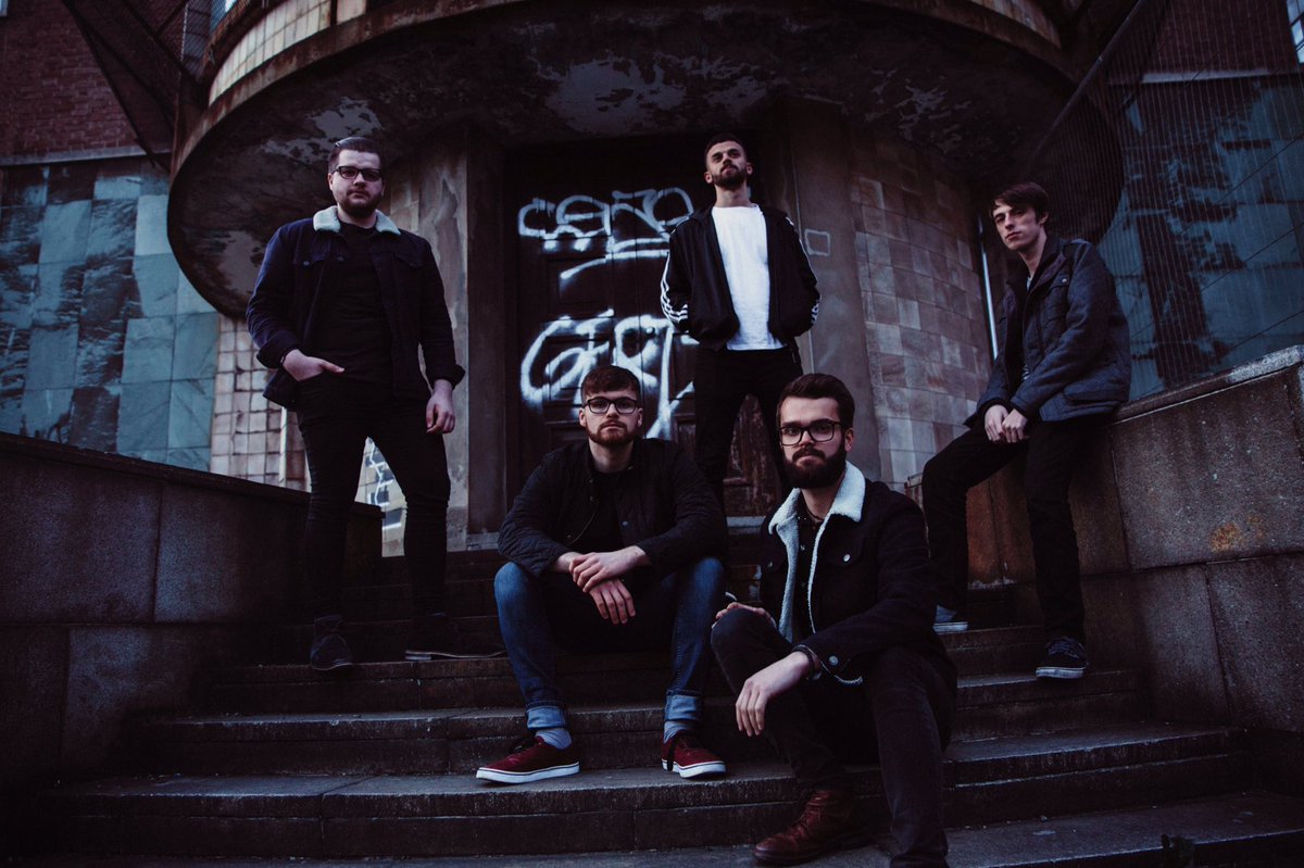 We have some Exciting News, keep your eyes out for an announcement on Monday at 6pm. 

📸:<a href="/georgeyonge/">Georgiie</a>