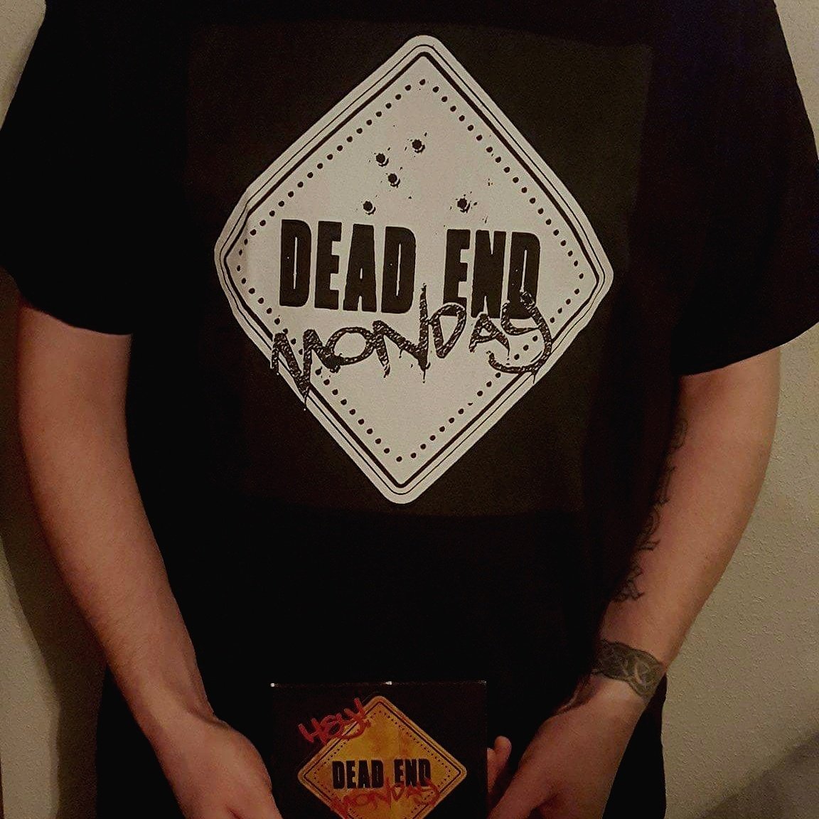 dead_end_monday's tweet photo. Always dreamt of having a #DEM T-shirt and album in your hands? Well you can have it all tomorrow at @bandsontsquare 
#seeyouatthefront #Hey https://t.co/a10HyLer5U