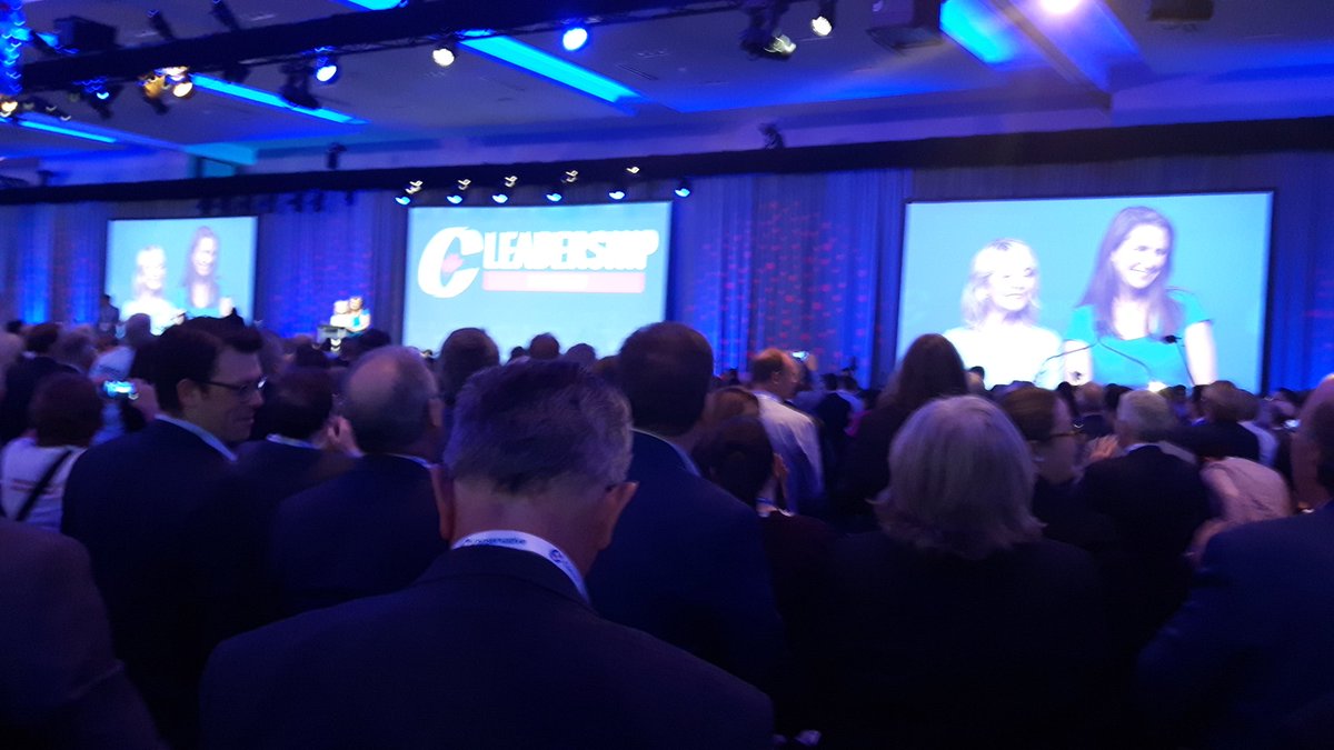 ragaz83's tweet photo. Standing ovation for @RonaAmbrose at the start of the #cpcldr final event. https://t.co/bahHIaJqxh