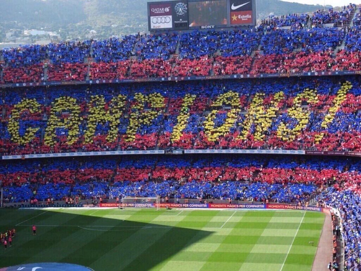 3del_fcb's tweet photo. من بطولة إلى بطولة هذا برشلونة مين يطوله 💙❤ https://t.co/GxUlfGd9jv