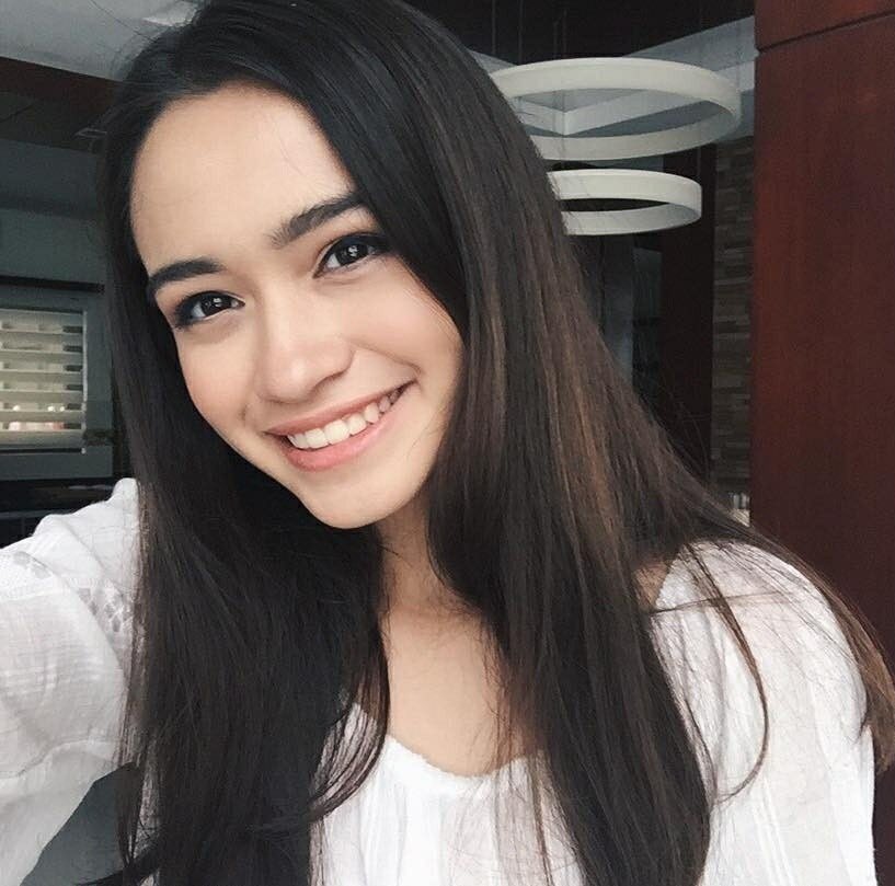 untitledhugot's tweet photo. who's for angelina montano?😍 https://t.co/pp1ANInBM9