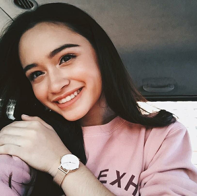 untitledhugot's tweet photo. who's for angelina montano?😍 https://t.co/pp1ANInBM9