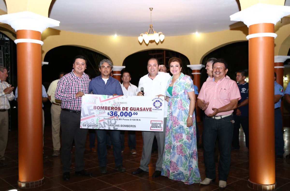 SMIenSinaloa's tweet photo. Evento a favor de bomberos de Guasave, destacando participación de nuestro amigo de SMI,#TonyQuiñonez
#smiguasave #priguasave #cnopsinaloa https://t.co/fKrzqOHB8y