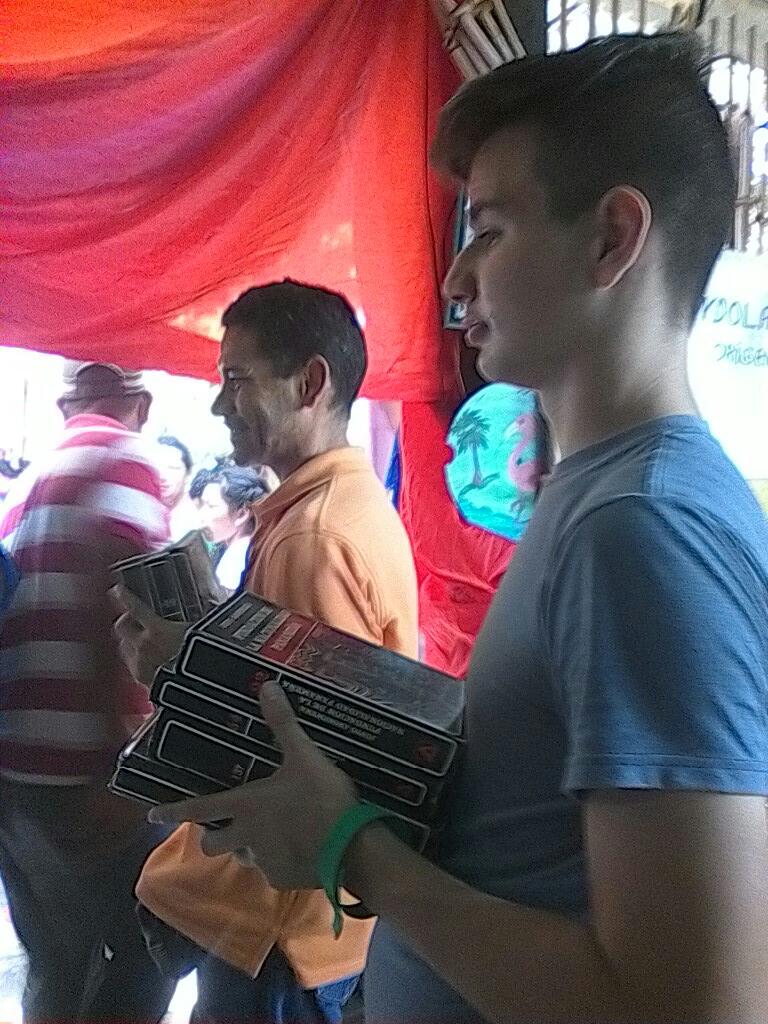 lilipublicidad's tweet photo. |En Fotos|Los mejores momentos del 1er Encuentro de Lectura y Escritura en San Jose de Guaribe, gracias @SorayaCanta_ x tanto amor 💜 https://t.co/Pl7UR4fkx6