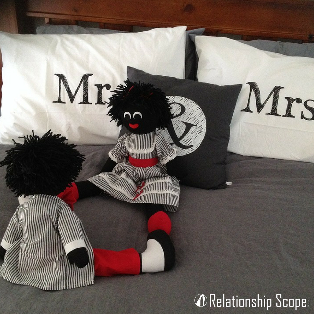 relationscope's tweet photo. This weekend memorize the funny #marriage advice by heart. These are a must read-https://t.co/ODNKigOuh7 #Relationships #RelationshipScope https://t.co/T9lQi3XzoM