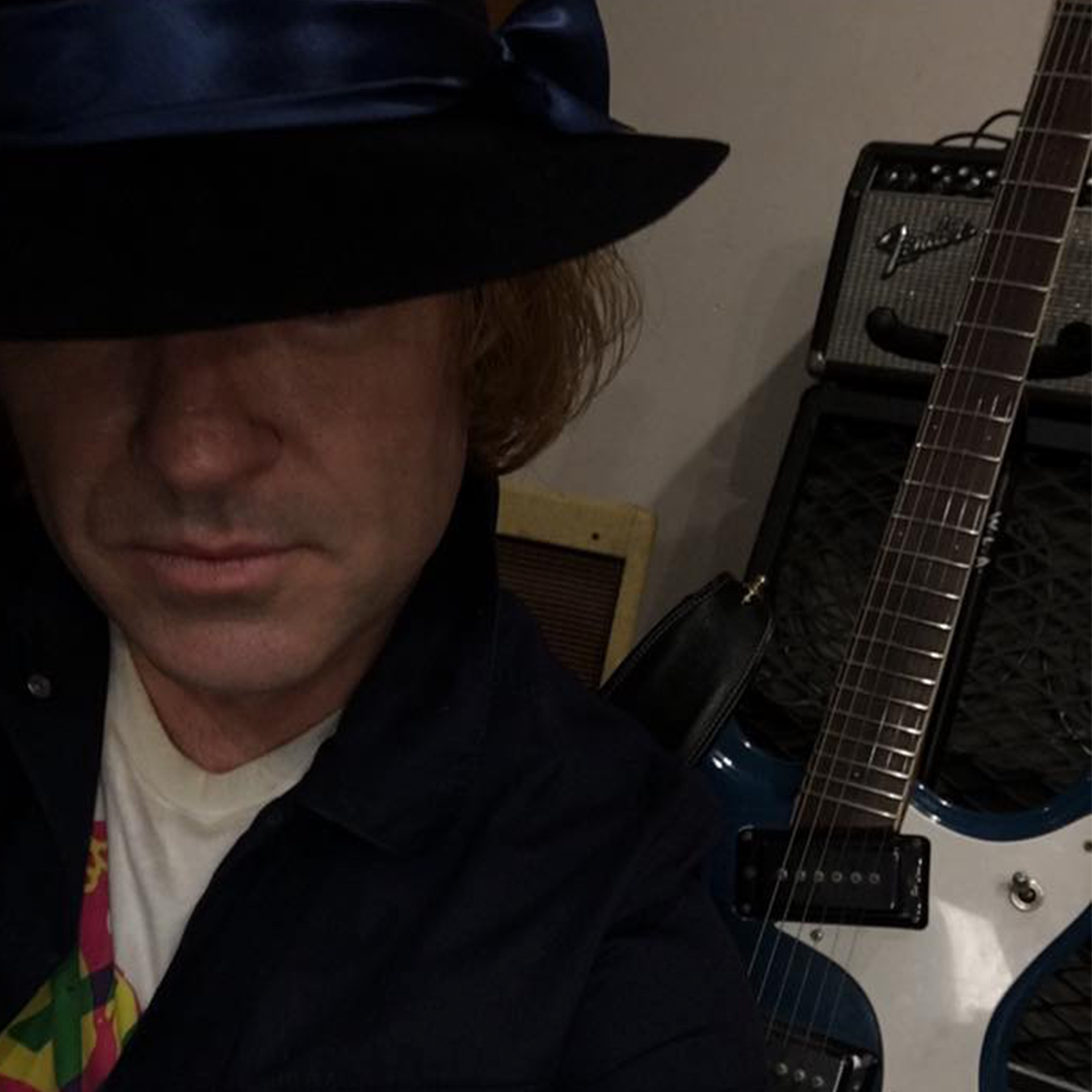 DerekDhx's tweet photo. Me and my baby right behind me. #indieartist #funkartist #music #funk #behindthescenes #musician #passion #indiemusic https://t.co/tILl6rYiJQ