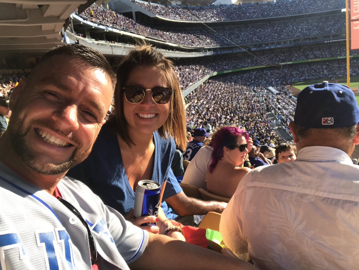MsCandaceRae's tweet photo. All the way from Indiana to see our Cubbies take on the Dodgers. 🐻💙#dodgerstadium #cubs #dodgers #dodgerstadium https://t.co/jOrUkHuEfa