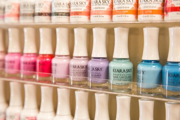 ReflectOnMain's tweet image. A color for everyone. What's yours?