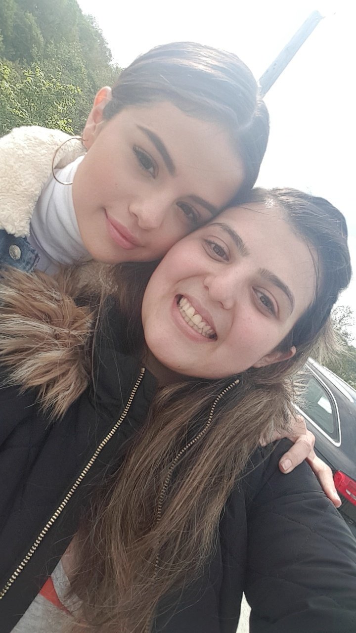 Selena Gomez Source on Twitter: “Selena with fans in Toronto today