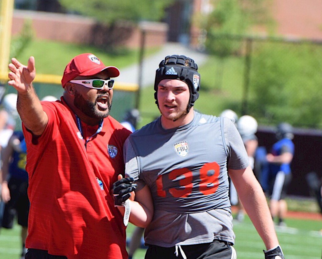FBUcamp's tweet photo. Walk like 💵
Talk like 💸
Play like 🔥
#FBUSEA https://t.co/jiVeQFUncU
