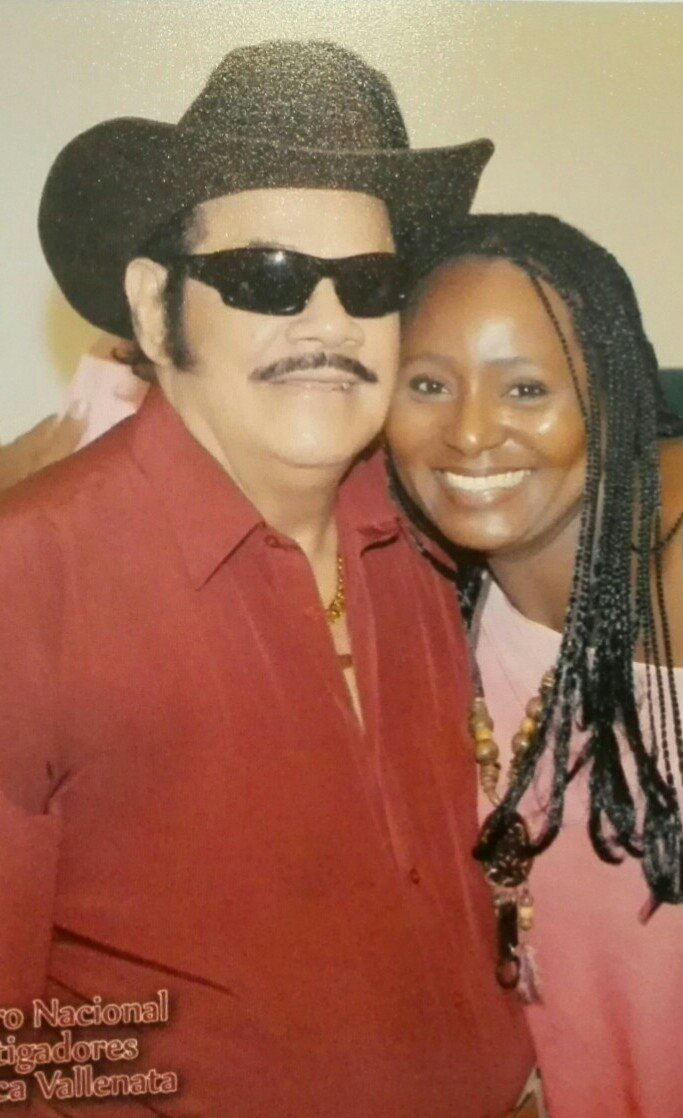 sherowiya's tweet photo. Guaracheando con la autoridad de la guaracha: #AníbalVelásquez... @enimva. Lugar: @unicesarupc  @Valledupar_Col https://t.co/ZESDlzY6cH