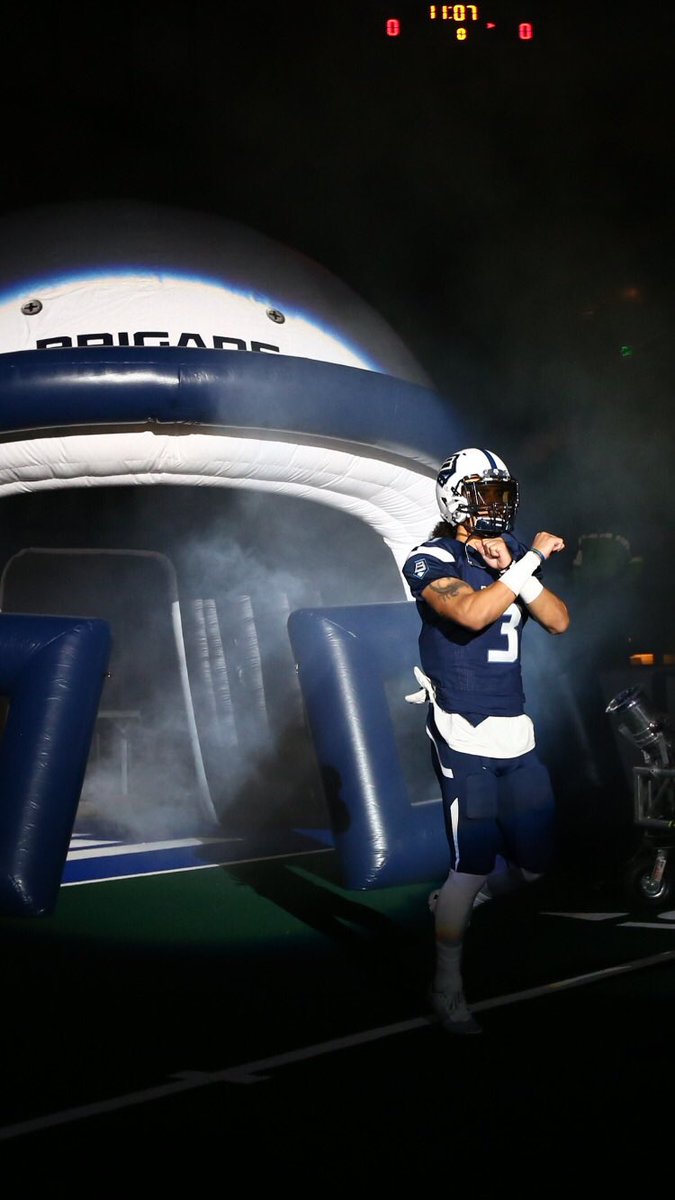 Locked in ready to go! #NoFlyZone #StrapSeason #Brigade #III 
Game tonight at 7pm CBS Sports Network