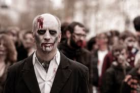 TonyNewton1's tweet photo. 15 SIGNS YOU'RE A SOCIAL MEDIA ZOMBIE #zombie #zombies #horror #socialmedia  #twitter #facebook #blog         https://t.co/tfcKJz627T https://t.co/hGiFGij8Aq