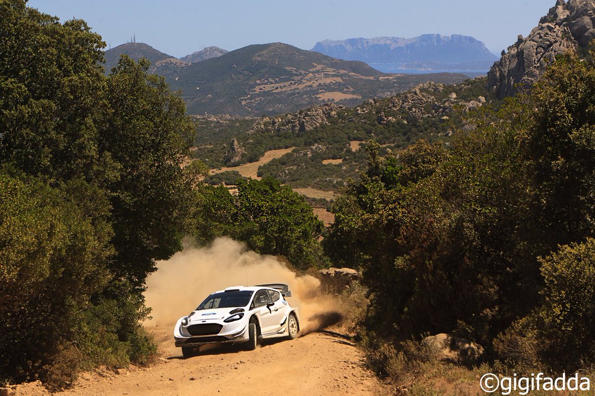 gigifadda (@gigifadda1) on Twitter photo 