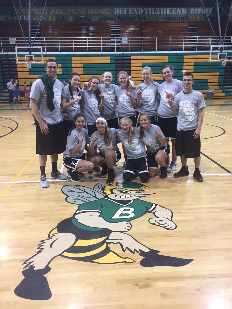 eagleladyhoops tweet picture