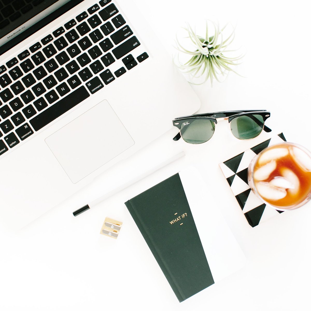 Even though it's the #weekend we still like to sneak in an extra cup of coffee and some client work! #lovewhatyoudo