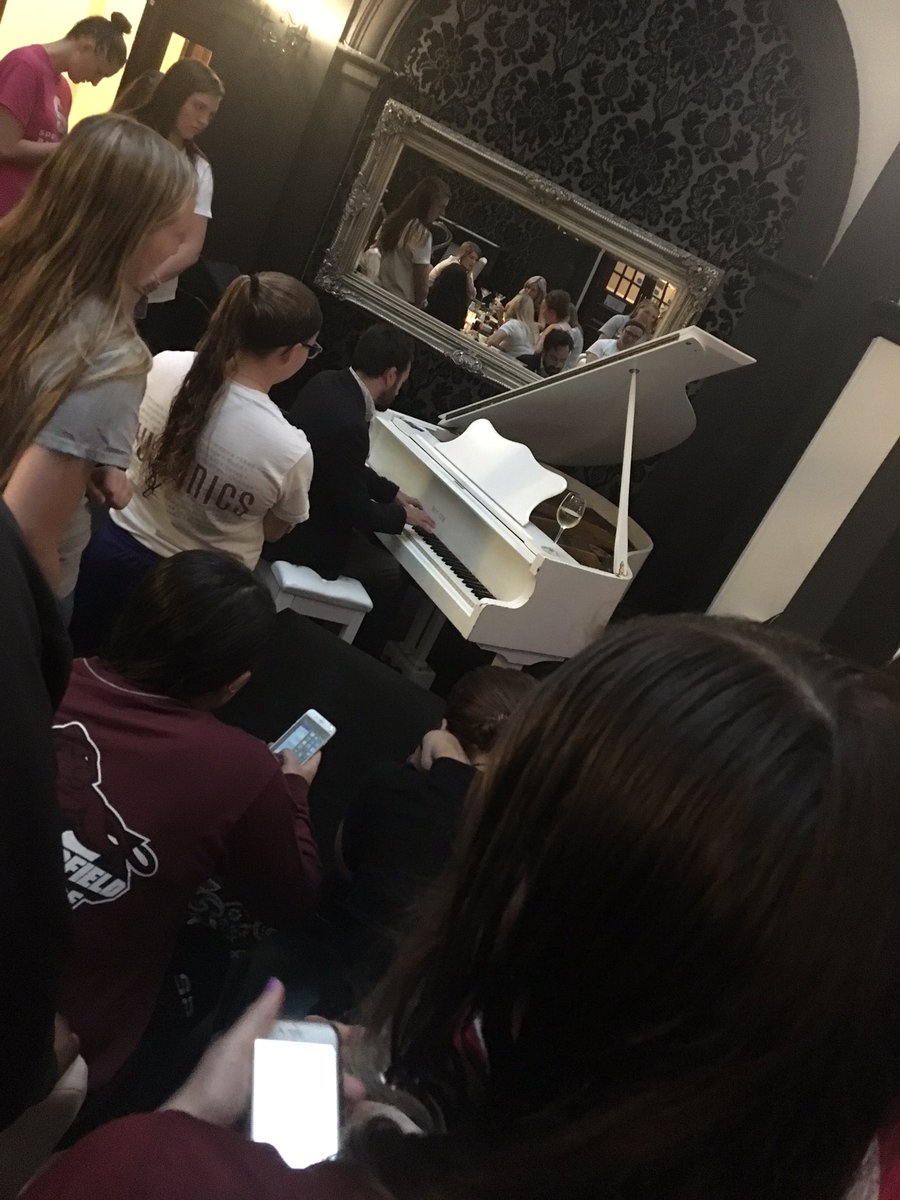SCWBB's tweet photo. When your @ACIStours Tour Guide serenades you just because he can 😍 #JackOfAllTrades #HiddenTalent #YEspin https://t.co/7FIVpkMg0a