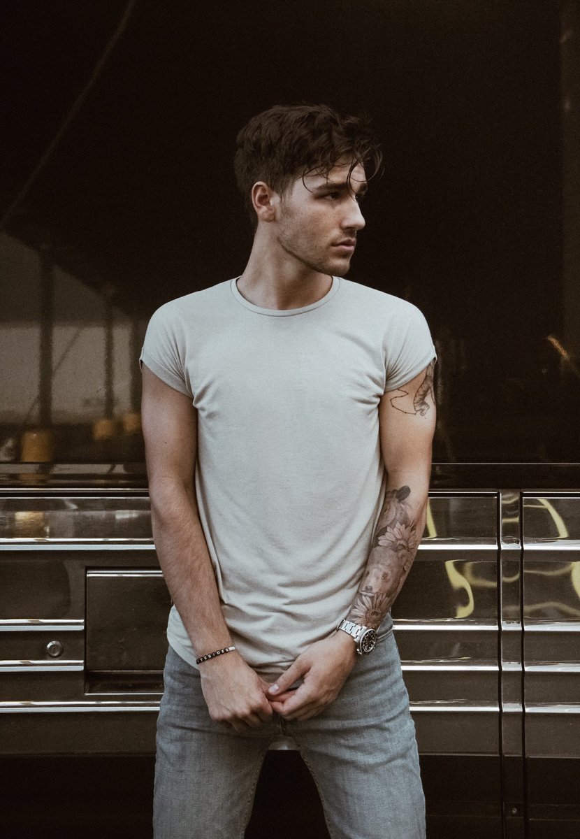 JacobWhitesides's tweet image. hey twitter