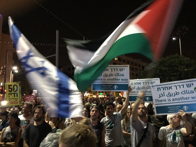 Voir l'image sur Twitter