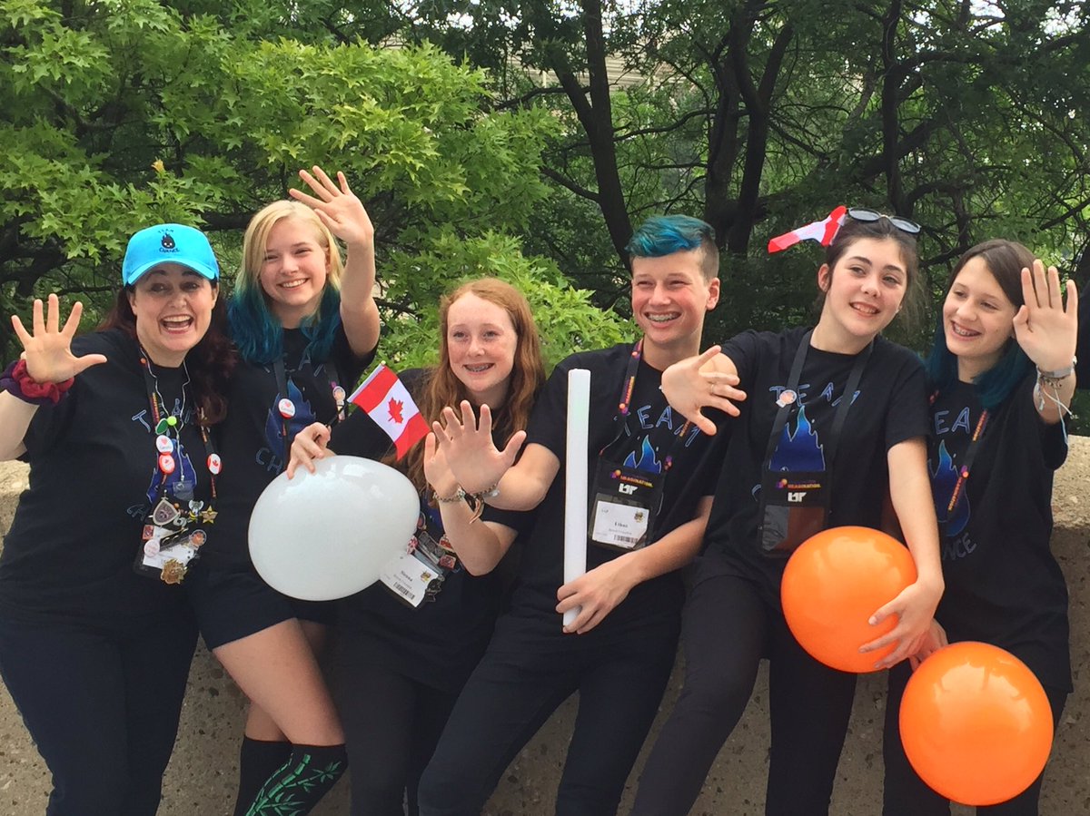 gkochanuk's tweet photo. Team Chance from GP Vanier-#5 in the WORLD tonight! So, so proud of these amazing kids! #learn71 #truenorthDI https://t.co/5MbwLrK9tt